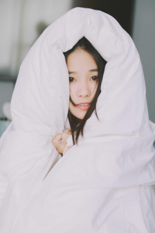 厨房一次又一次的索要刷碗总